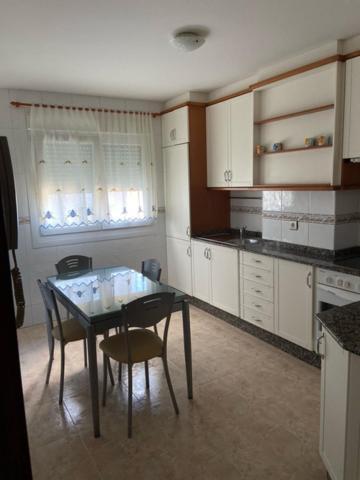 Apartamento Herreria Caldas De Reis Exteriör bild