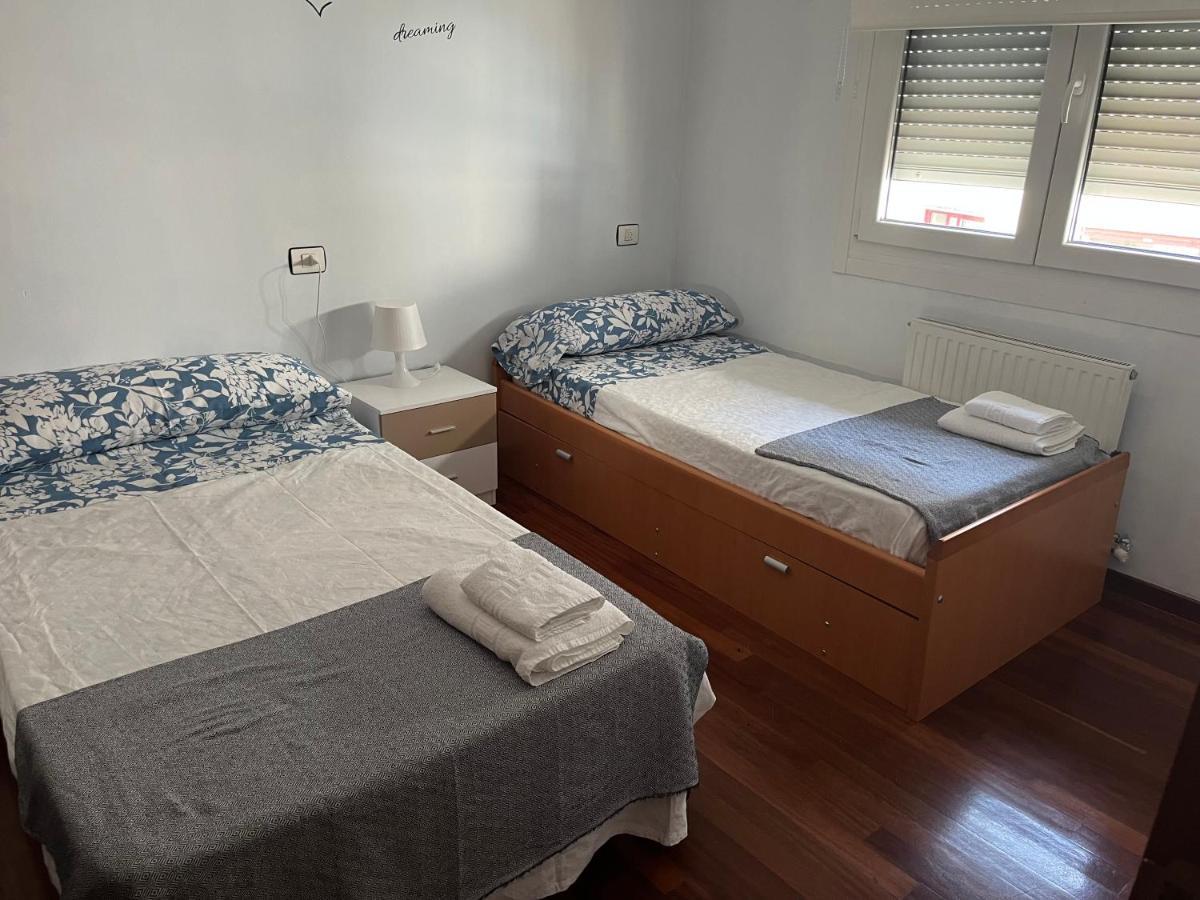 Apartamento Herreria Caldas De Reis Exteriör bild